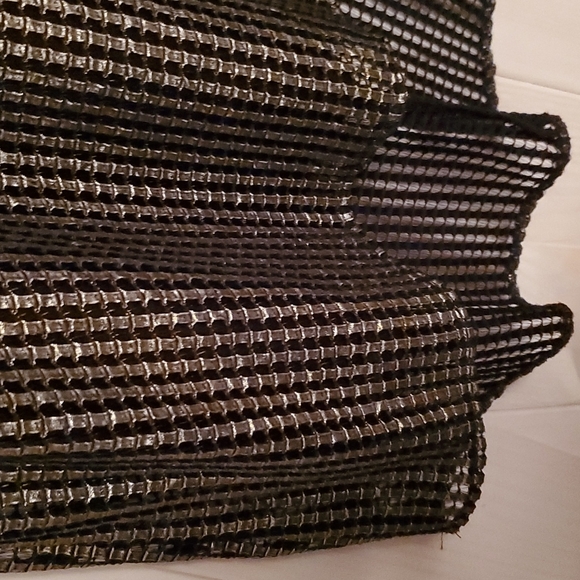 Dex gold and black tunic - Picture 2 of 6